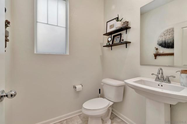 Image 19 of 31 For 28012 Harvest Court