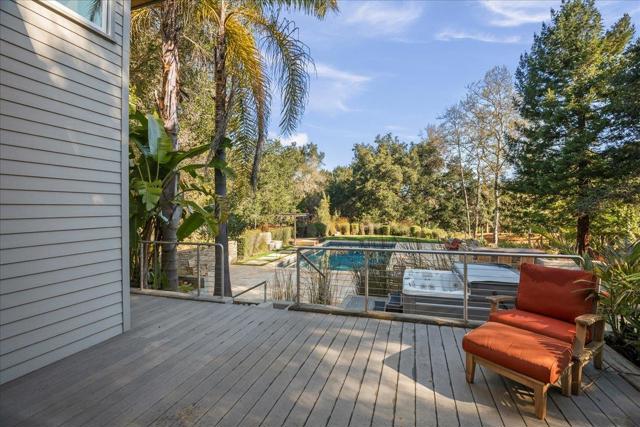 28140 Story Hill Lane, Los Altos Hills CA: https://media.crmls.org/mediaz/47fe9a1c-c5e0-49ad-947d-adb924061f71.jpg