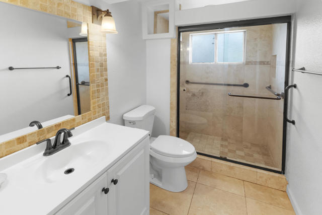 42510 Glass Drive, Bermuda Dunes CA: https://media.crmls.org/mediaz/48011849-a335-4cb8-85b9-50525dd1ef0c.jpg