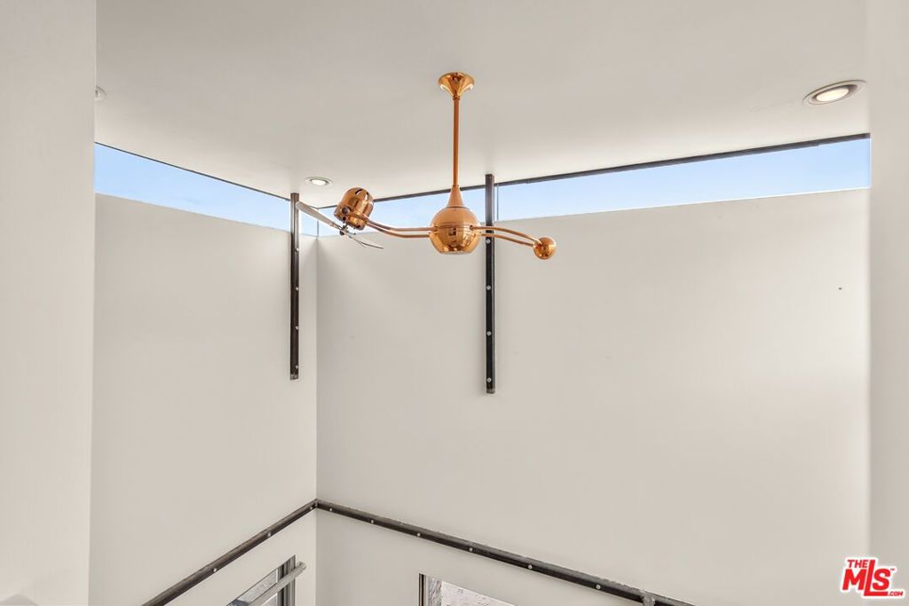 MLS #25542939 image #29