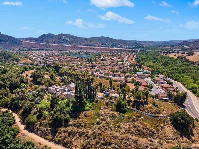 3264 Shearer Xing, Fallbrook, California 92028, 4 Bedrooms Bedrooms, ,2 BathroomsBathrooms,Single Family Residence,For Sale,Shearer Xing,240026943SD