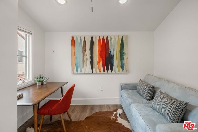 1311 Centinela Avenue, Santa Monica CA: https://media.crmls.org/mediaz/4801c937-2664-43b8-9b97-3e5916bcd19c.jpg