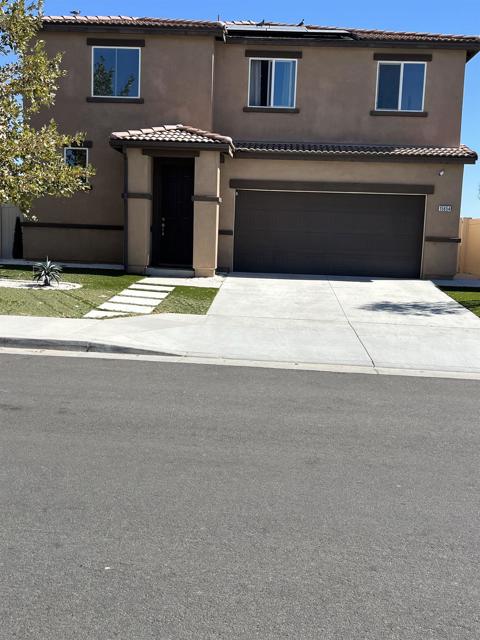 15654 Thubderbolt street, Moreno Valley CA: https://media.crmls.org/mediaz/480275f7-6762-4dcc-8b68-2bf6944b176b.jpg