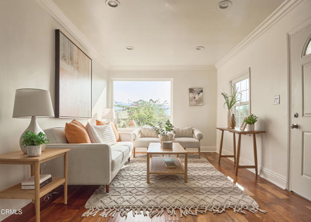 401 Del Norte Street, Los Angeles CA: https://media.crmls.org/mediaz/48033c6c-01f9-4714-9d6b-b321846c1c9f.jpg