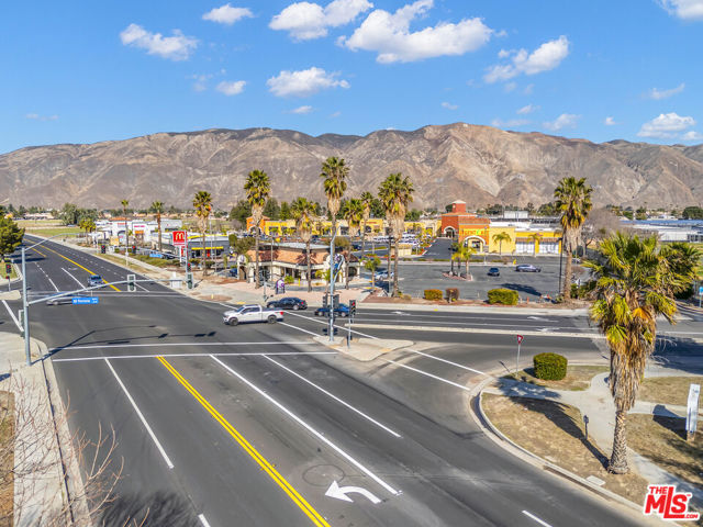 345 N State Street, San Jacinto CA: https://media.crmls.org/mediaz/4803d319-bb3e-45da-9aef-d6cebee00fa2.jpg
