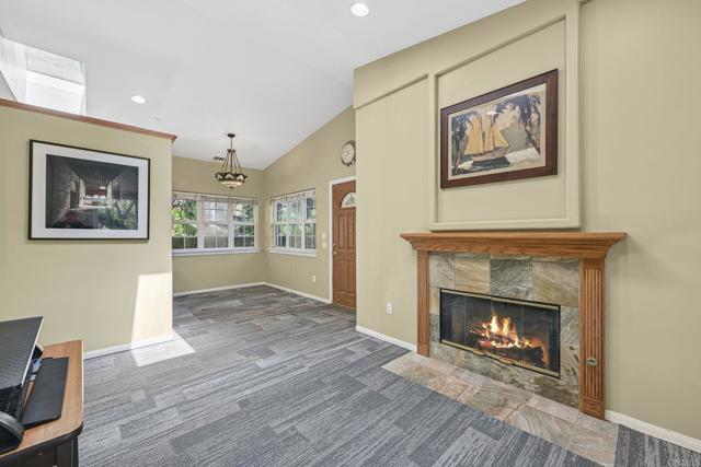 31619 21 Via Puerta Del Sol, Bonsall CA: https://media.crmls.org/mediaz/480480bb-7642-461f-a705-8aac8b3cfb93.jpg