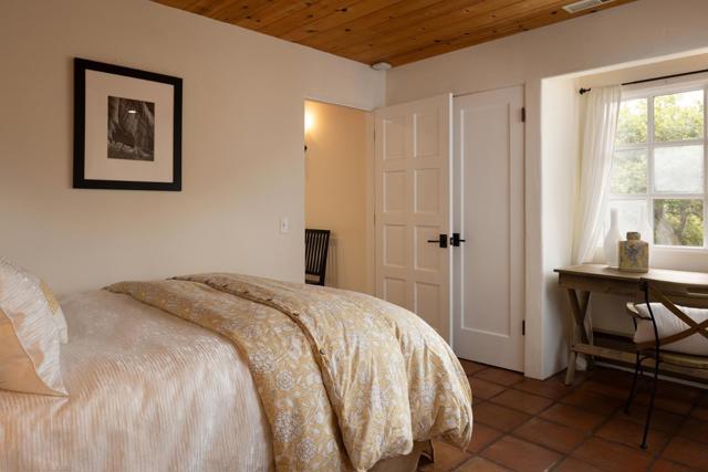 26282 Atherton Drive, Carmel CA: https://media.crmls.org/mediaz/480541cb-fa31-45c7-a72d-7eacea62c699.jpg