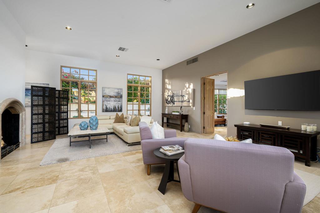 MLS #219139212DA image #5