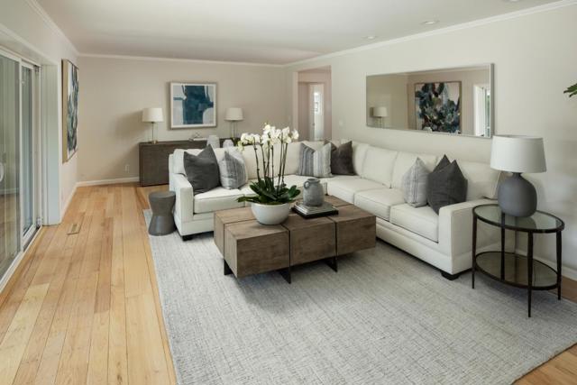 1040 Russell Avenue, Los Altos CA: https://media.crmls.org/mediaz/48088515-cb34-4020-a9ee-e37d8b6407f7.jpg