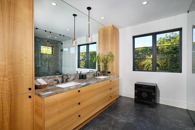 Detail Gallery Image 26 of 43 For 4773 El Mirlo, Rancho Santa Fe,  CA 92067 - 5 Beds | 6/1 Baths