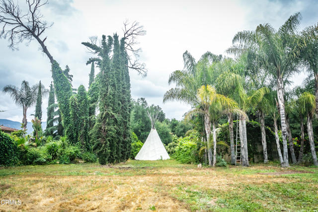 1400 Park Drive, Ojai CA: https://media.crmls.org/mediaz/480b75e4-a558-42b8-91e7-b187d8061a0e.jpg