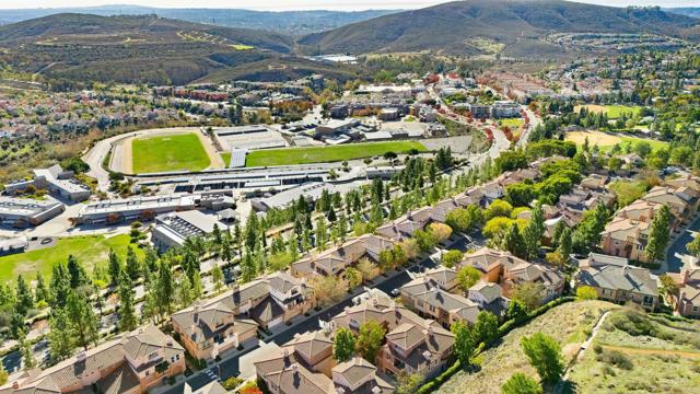 Detail Gallery Image 2 of 40 For 1234 Highbluff Ave, San Marcos,  CA 92078 - 2 Beds | 2/1 Baths