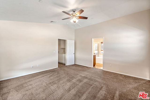 17794 Cabazon Road, Apple Valley CA: https://media.crmls.org/mediaz/480cd997-ec58-45ae-870b-23b10c35a2f4.jpg