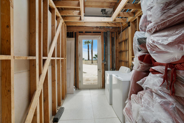925 W Coronado Avenue, Palm Springs, CA 92262