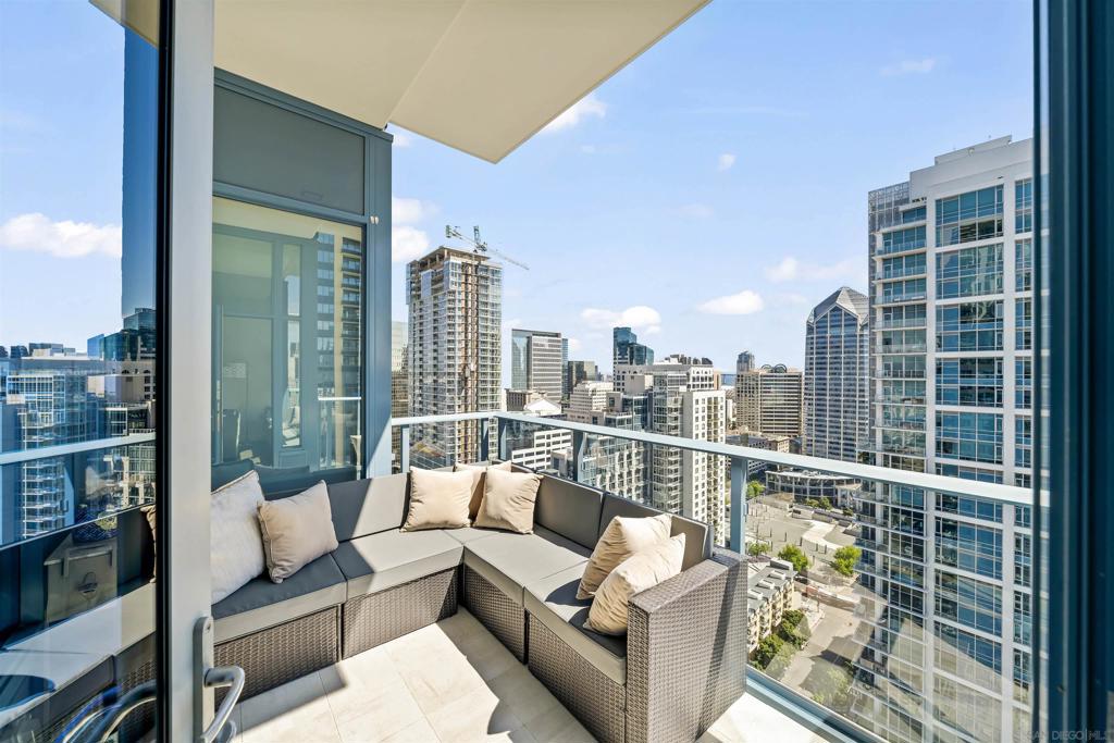 1388 Kettner - photo 13