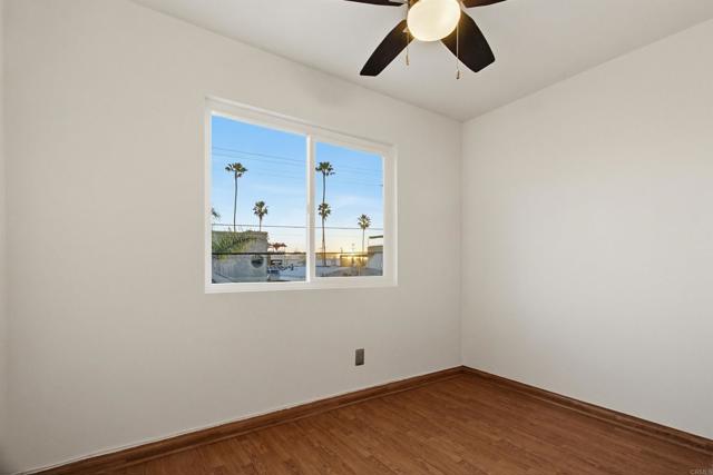 Detail Gallery Image 32 of 38 For 5027 Santa Monica Ave #F,  San Diego,  CA 92107 - 3 Beds | 2 Baths