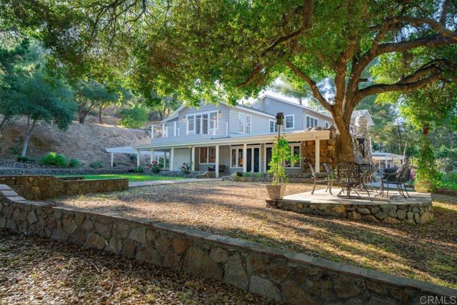 16635 Highland Valley Rd, Ramona CA: https://media.crmls.org/mediaz/4814aaf1-3765-4361-98c9-44b706a8068b.jpg