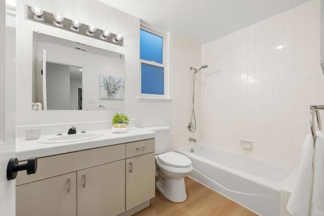 30 Lorton Avenue, Burlingame CA: https://media.crmls.org/mediaz/48162eca-0dbe-439b-9e3d-338f6da23779.jpg