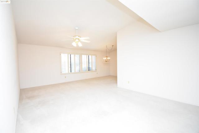 3124 Estate Dr, Stockton CA: https://media.crmls.org/mediaz/481687ae-6d87-4d4e-a5cb-6314172034e7.jpg