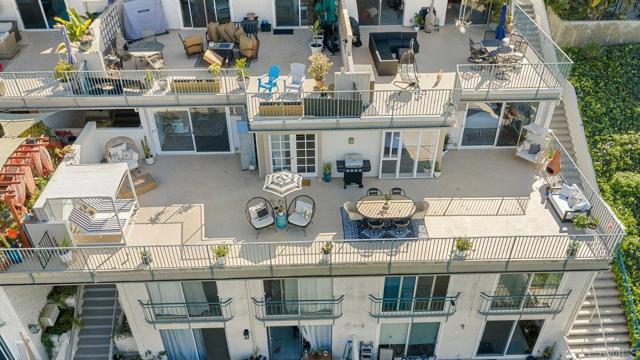 Detail Gallery Image 29 of 36 For 2544 Navarra #12,  Carlsbad,  CA 92009 - 2 Beds | 2 Baths