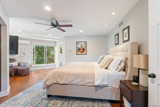 17924 Saint Andrews Dr, Poway CA: https://media.crmls.org/mediaz/4816c219-5662-4863-9936-81faa2dfc496.jpg