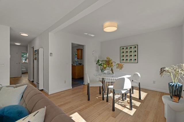 652 Montezuma Drive, Pacifica CA: https://media.crmls.org/mediaz/48176ba7-595d-4cd9-86e2-b5a086f7d62f.jpg