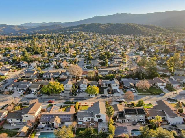 Image 2 of 101 For 1467 Nesbit Court