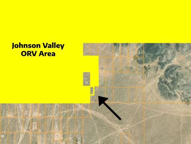128 Caspers Road, Landers CA: https://media.crmls.org/mediaz/481b1eba-2d5d-4efc-8d87-57e7d2799f20.jpg