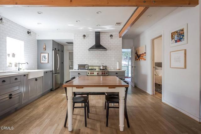 Detail Gallery Image 5 of 22 For 2033 Echo Park Ave, Los Angeles,  CA 90026 - 2 Beds | 1 Baths