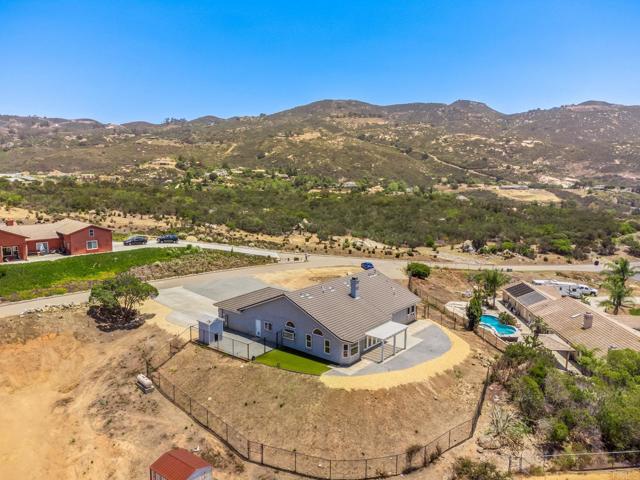 Detail Gallery Image 27 of 29 For 14694 Chaparral Slope Rd, Jamul,  CA 91935 - 3 Beds | 2/1 Baths