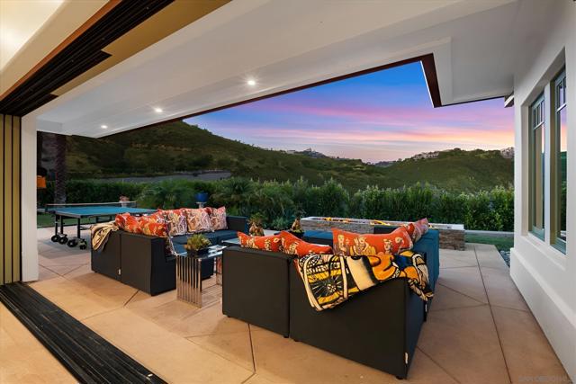 8018 La Milla, Rancho Santa Fe CA: https://media.crmls.org/mediaz/481dbce0-4228-49db-aec6-55ee35195ef0.jpg