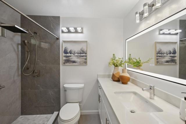 2985 Trousdale Drive, Burlingame CA: https://media.crmls.org/mediaz/481f02c7-31a7-4fa6-a6f7-3d7c8c868992.jpg