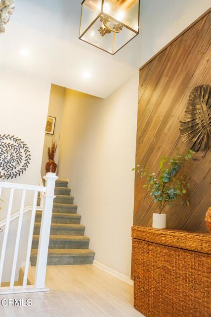 Detail Gallery Image 2 of 18 For 3661 Islander Walk, Oxnard,  CA 93035 - 3 Beds | 3/1 Baths