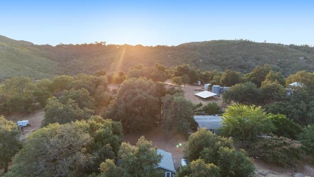 Image 18 of 24 For 25218 Black Canyon Rd