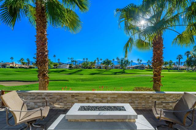 443 Tomahawk Drive, Palm Desert CA: https://media.crmls.org/mediaz/48202872-775a-46ab-9f15-394a6d8a2918.jpg