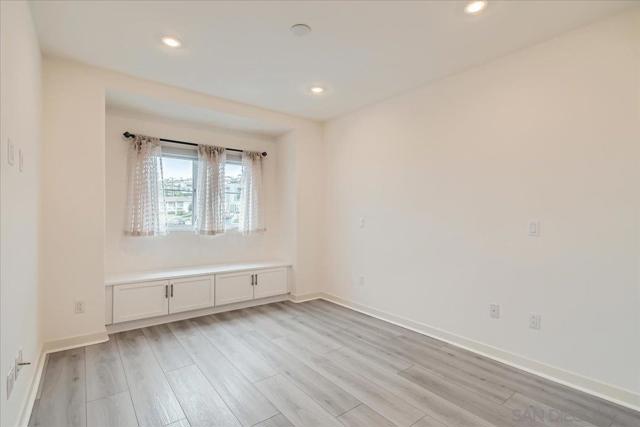3128 Canon St, San Diego CA: https://media.crmls.org/mediaz/482060ec-62f1-4602-bda8-18bcedafc272.jpg