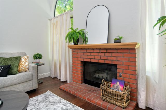 2766 Buena Point Court, San Jose CA: https://media.crmls.org/mediaz/4820cb82-a894-4ba1-9167-d059eebb9473.jpg