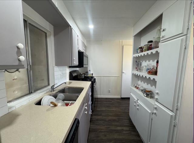 15500 Bubbling Wells Road, Desert Hot Springs CA: https://media.crmls.org/mediaz/48214370-2fce-47b0-a035-7adaa4ab9aa9.jpg