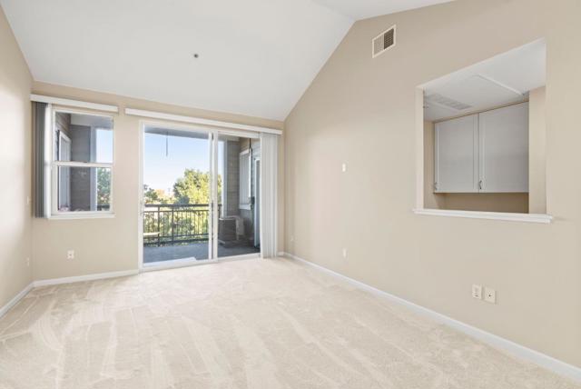 1982 W Bayshore Road, East Palo Alto CA: https://media.crmls.org/mediaz/48216a05-d150-49df-854f-5cedbea20395.jpg