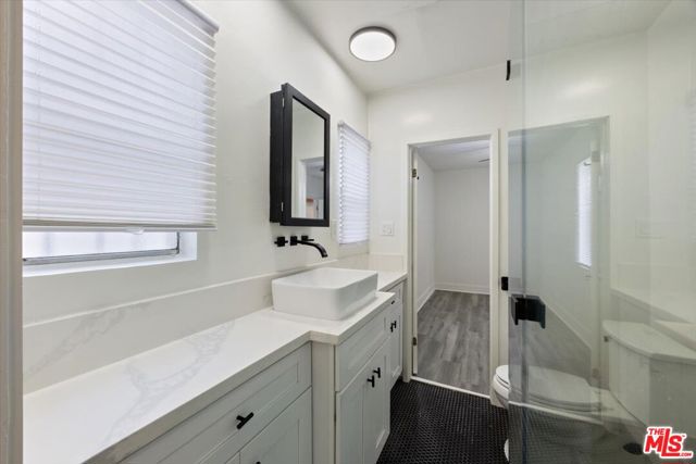 2840 S Mansfield Avenue, Los Angeles CA: https://media.crmls.org/mediaz/48216f3e-200c-4856-8eb9-5d8bc4cbdacf.jpg