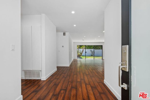 17157 Avenida De Santa Ynez, Pacific Palisades CA: https://media.crmls.org/mediaz/48227fd0-297b-420f-b906-80eddb0c332a.jpg
