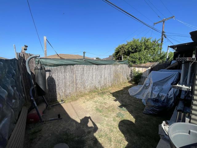 Image 15 of 18 For 718 Oaklawn Avenue