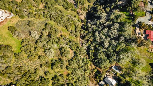 5 El Vanada Road, Redwood City CA: https://media.crmls.org/mediaz/48232120-f85c-4420-83da-ad57ab32519f.jpg