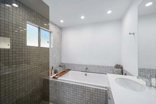 1890 S Navajo Drive, Palm Springs, CA 92264