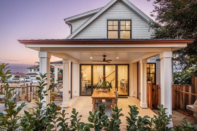 601 Bonnie Street, Santa Cruz CA: https://media.crmls.org/mediaz/4823f4bd-de20-4606-8b57-81dca87f312b.jpg