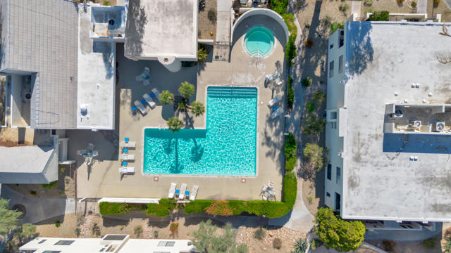 45451 Lupine Lane, Palm Desert CA: https://media.crmls.org/mediaz/48251a2a-25b6-4870-8691-08a172827f01.jpg
