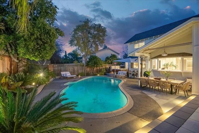 305 Albert Drive, Los Gatos CA: https://media.crmls.org/mediaz/48265f8b-37ca-407b-b73f-fab46a4cd0c8.jpg