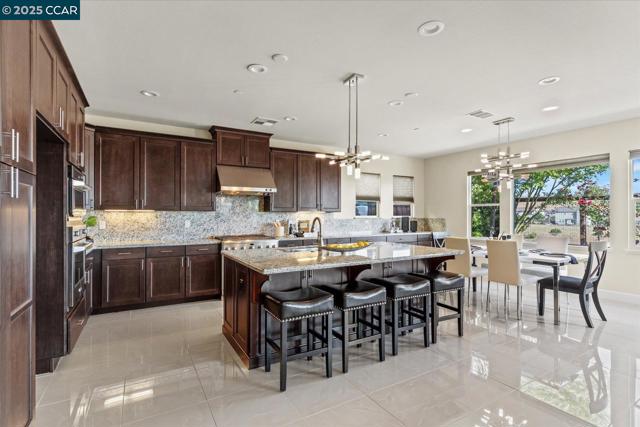 7147 Stonebrooke Drive, Vallejo CA: https://media.crmls.org/mediaz/4826c24b-5760-41fc-99c7-546887d8bac0.jpg