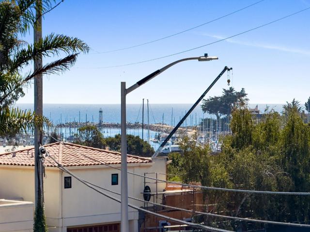 152 Frederick Street, Santa Cruz CA: https://media.crmls.org/mediaz/48270675-8c1e-434f-b9da-d05446d3bd6f.jpg
