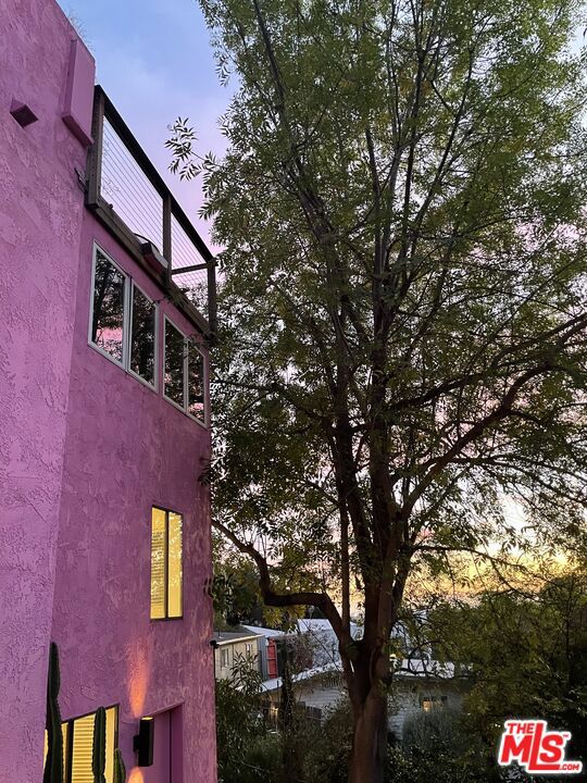 1966 Vestal Avenue, Los Angeles CA: https://media.crmls.org/mediaz/48275627-3704-4713-891b-7b8b5444fd6b.jpg
